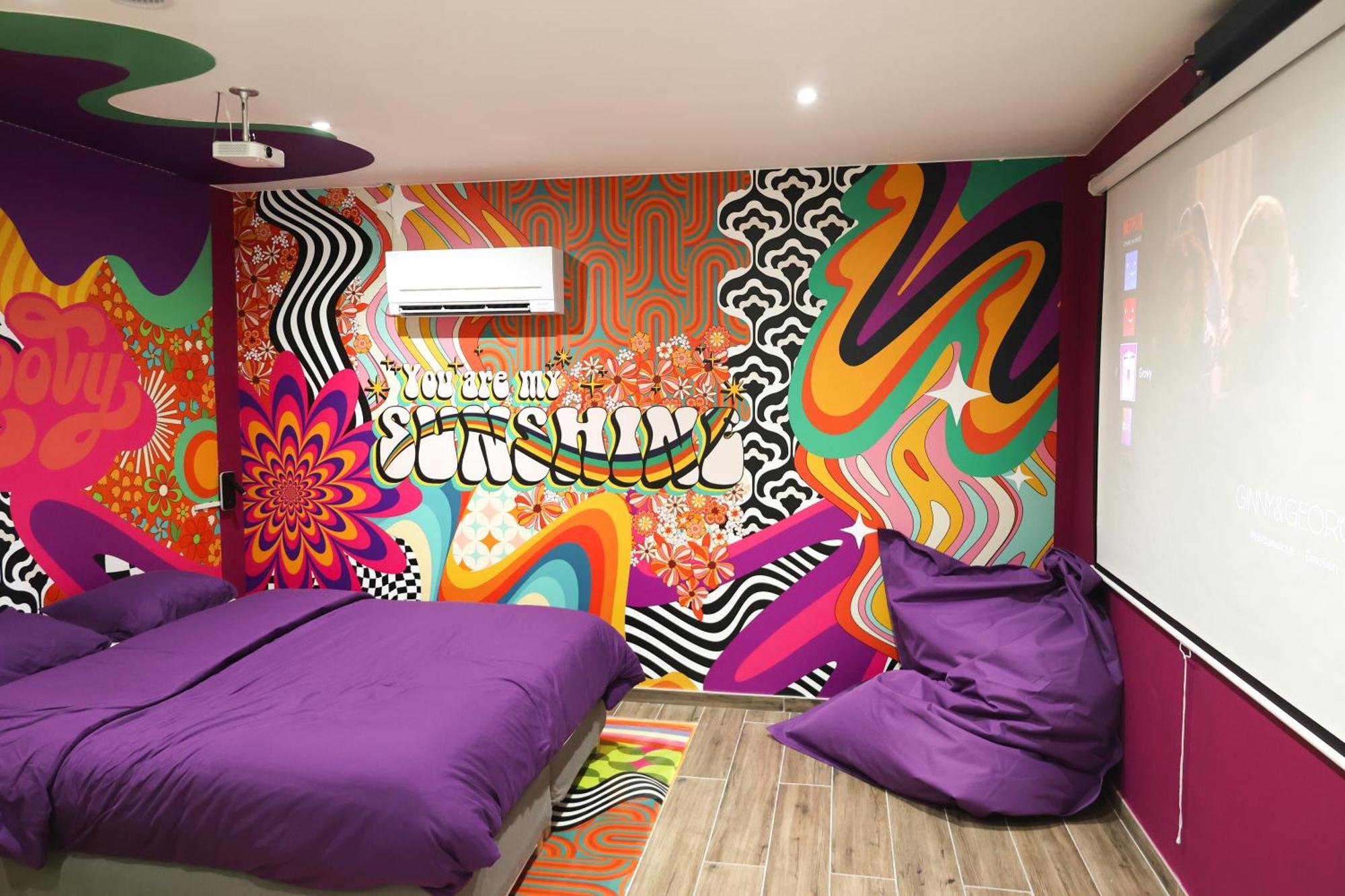 Capsule Groovy-Jacuzzi-Sauna-Billard-Netflix- Nintendo Switch & Jeux Mons Kültér fotó